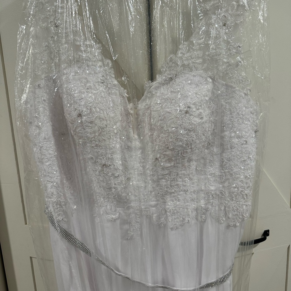 Elegant White Lace Gown